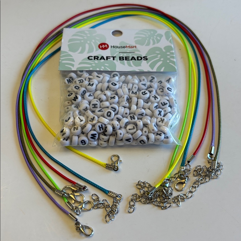 💕5/25💕Alphabet Beads And 6 18” Chokers Set